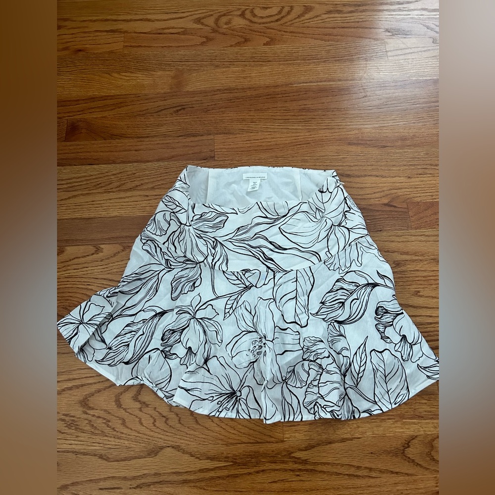 H&M linen design skirt